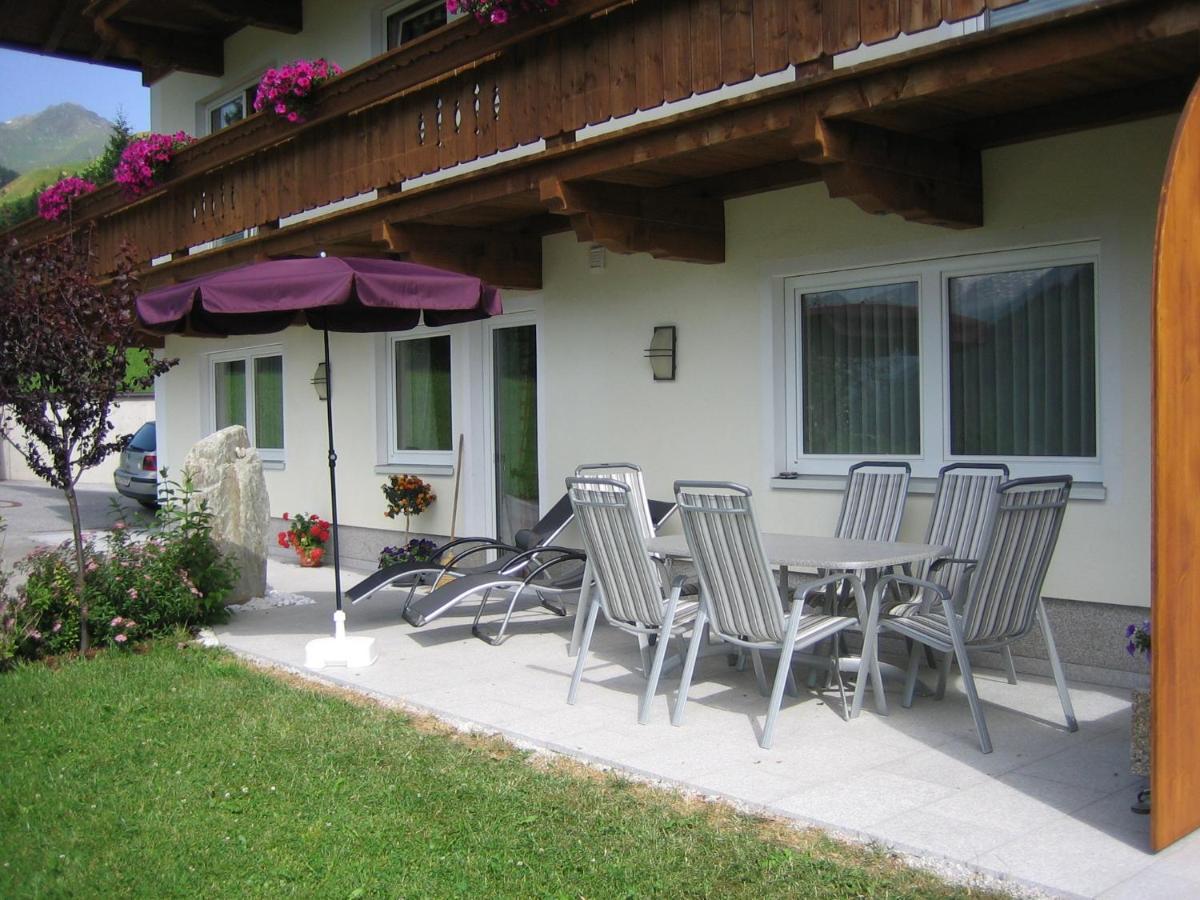 Ahornegg Apartment Тукс Екстериор снимка